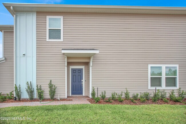 Building Photo - 348 Rosemont Dr