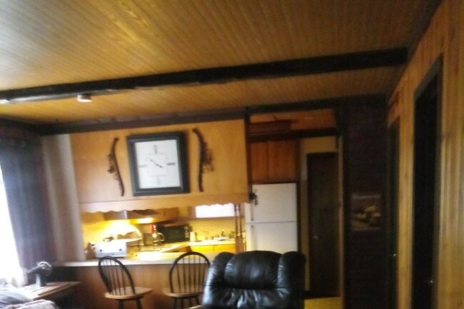 Foto del edificio - 24121 Wilmot Rd