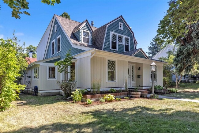 Foto del edificio - Open Concept Historic Home in Downtown Boz...