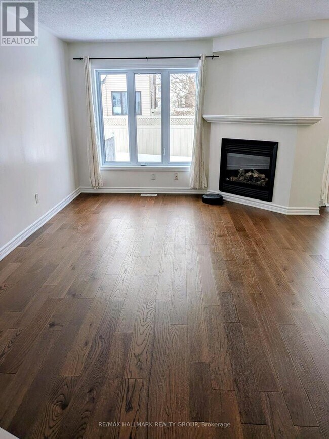 Photo du bâtiment - 123 Garrity Crescent