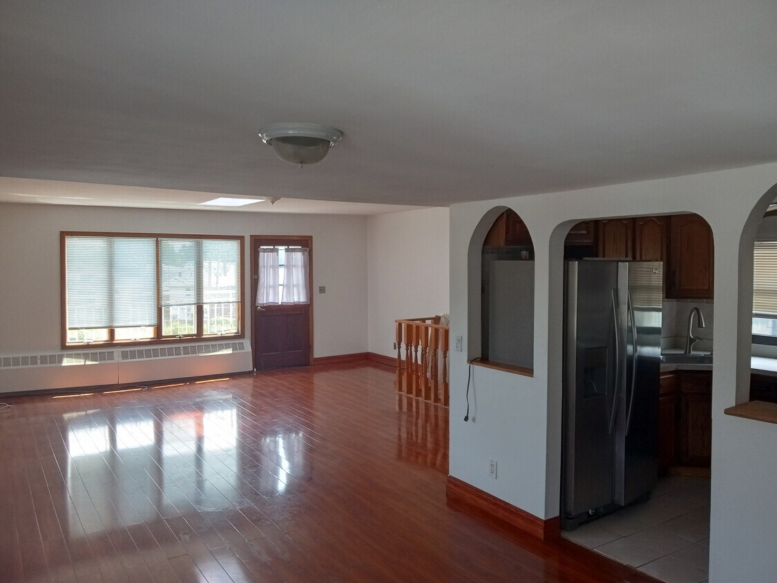 Foto principal - 2167 Richmond Ave