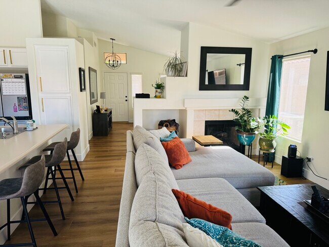 Foto del edificio - 6797 W Quail Ave