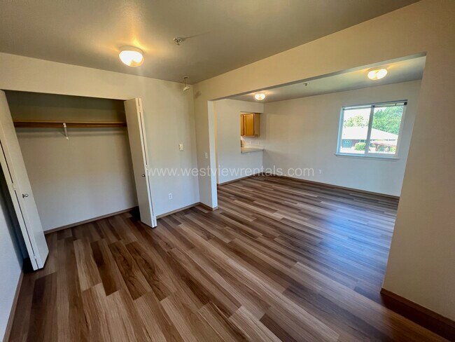 Foto del edificio - 135 & 139 Prince Ave – Benjamin Court