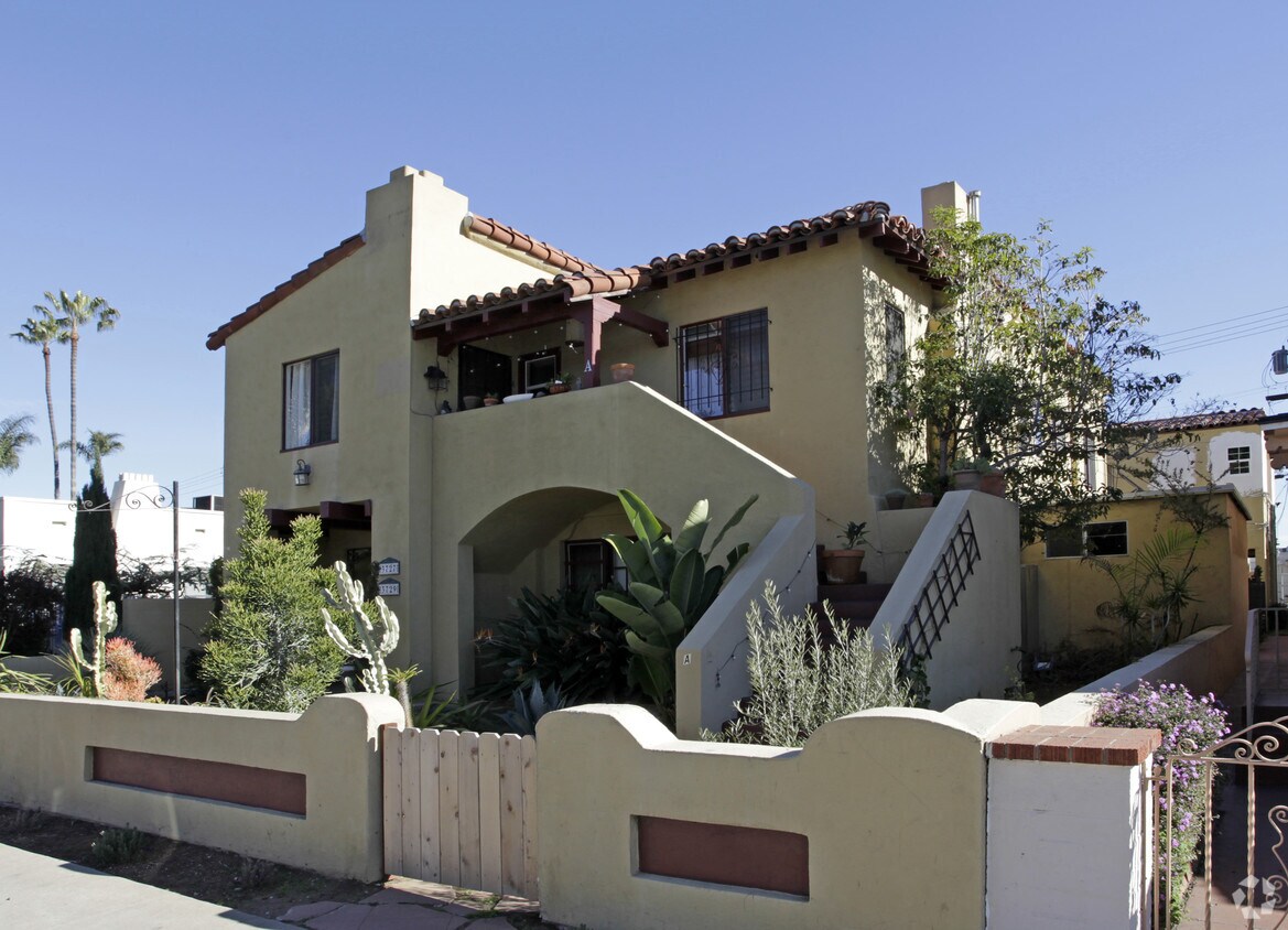 Primary Photo - 3725-3729 4th Ave