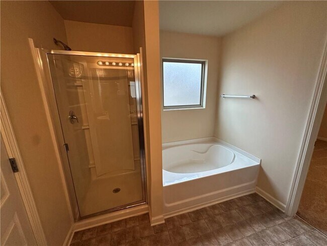 Building Photo - 376 Pernell Dr