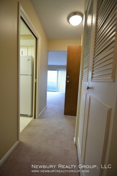Foto del edificio - 530 N Main St