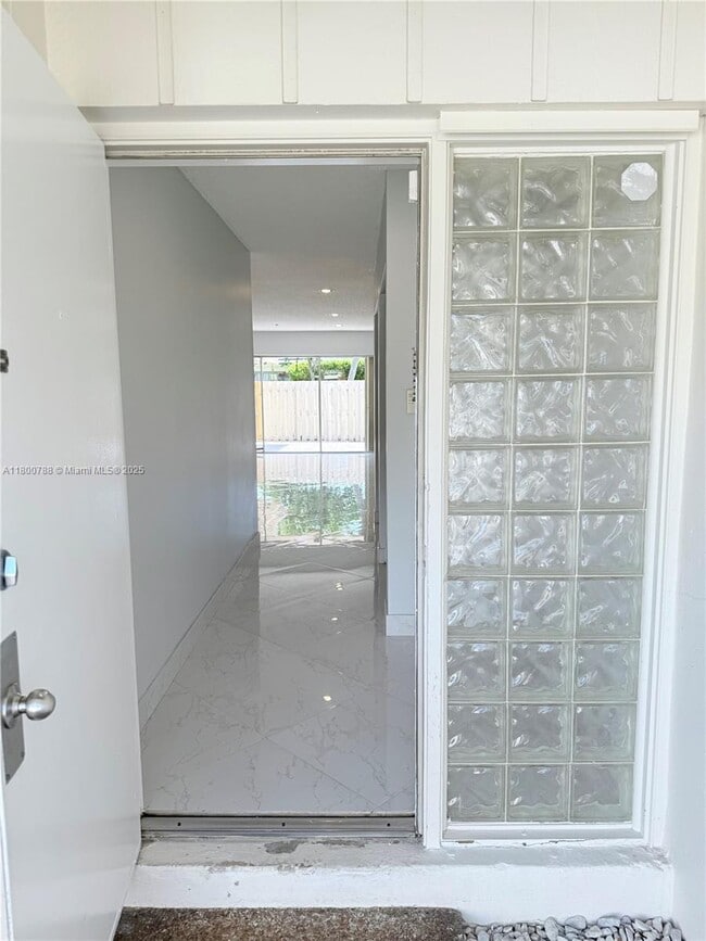 Building Photo - 8208 SW 81st Pl