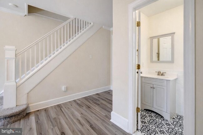 Foto del edificio - 1909 W 8th St