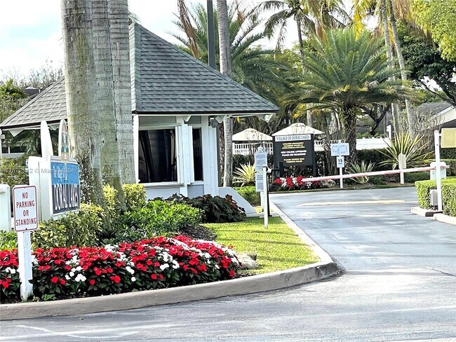 Foto del edificio - 10025 NW 51st Terrace