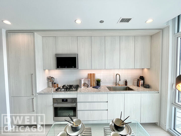Foto principal - 355 N Halsted St