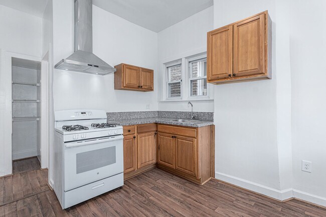 Foto del edificio - 2439 S Millard Ave