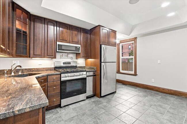 Photo - 9 Strathmore Road Apt #N, Brookline, MA 02445 - 4 BR 2 BA condo