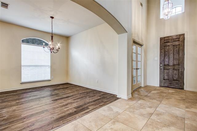 Building Photo - 1130 Mission Ln