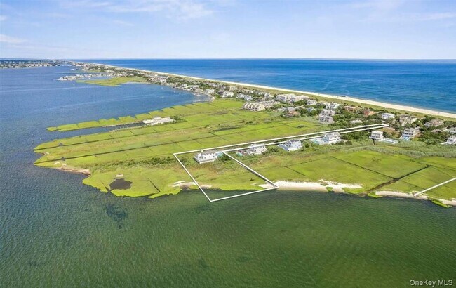 Foto del edificio - 552 Dune Rd