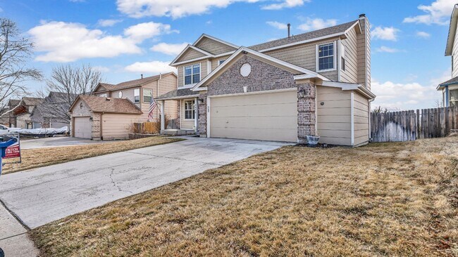 Building Photo - Beautiful 4 Bed 4 Bath Home!!!