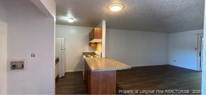 Foto del edificio - 6400 Starbrook Dr