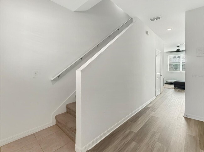 Foto del edificio - 1056 Appleton St