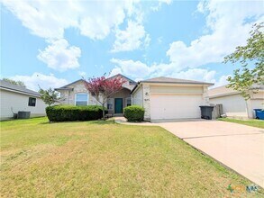 Building Photo - 1623 Sunnycrest Cir