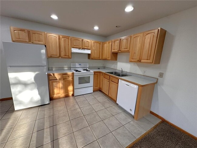 Foto del edificio - 1279 Pinewood Trail