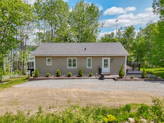 Photo du bâtiment - House for Rent