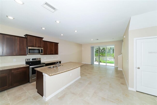 Building Photo - 2495 Midnight Pearl Dr