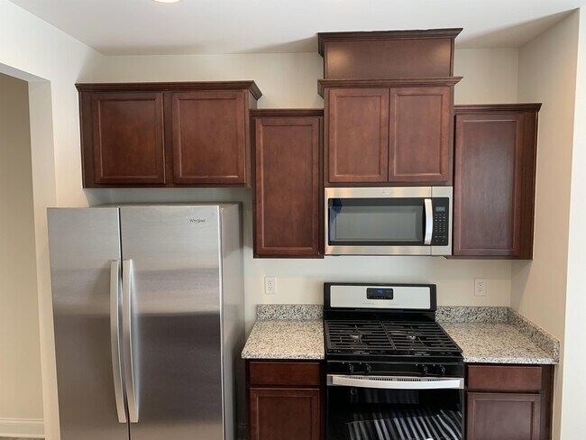 Foto del edificio - 4406 Bethel Park Dr