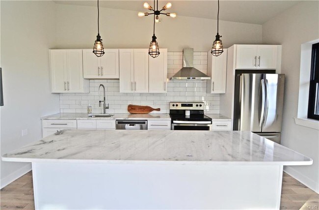 Foto del edificio - 56 S 5th St