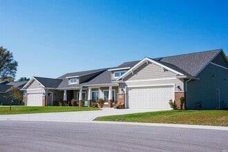Building Photo - 3232 Plum Tree Ln
