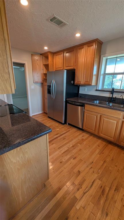 Foto del edificio - 530 S Shady Ln