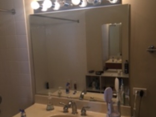 Foto del edificio - 1101 N State St