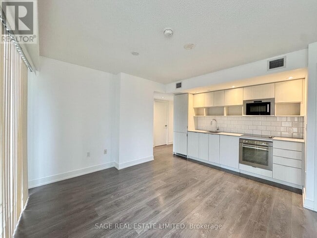 Building Photo - 89 McGill St