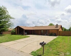 Building Photo - 2204 Richland Prairie Blvd