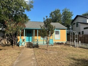 Building Photo - 5513 Woodrow Ave