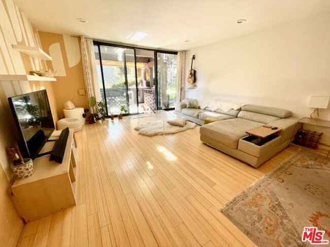 Building Photo - 7740 Redlands St