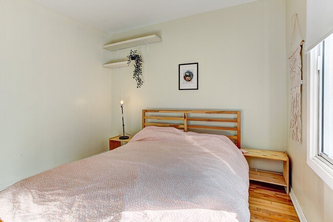 Photo du bâtiment - 4205 Rue Rivard