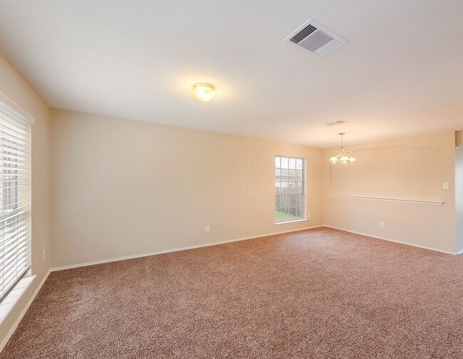 Foto del edificio - 1602 Diana Dr