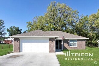 Building Photo - 972 Martin Dr