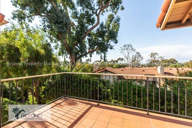 Foto del edificio - **CALAVERA HILLS IN CARLSBAD**3 BED/2 BATH...
