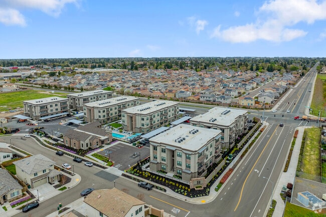 Context aerial - The Benjamin