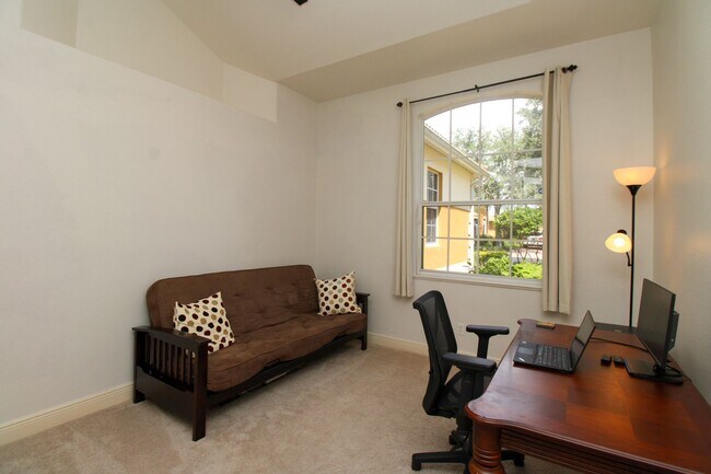Building Photo - ***FURNISHED ANNUAL OR SEASOANL RENTAL***N...