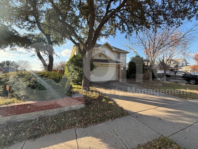 Foto del edificio - 6715 Bellehaven Dr