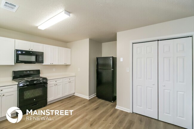 Foto del edificio - 7010 New Dale Rd