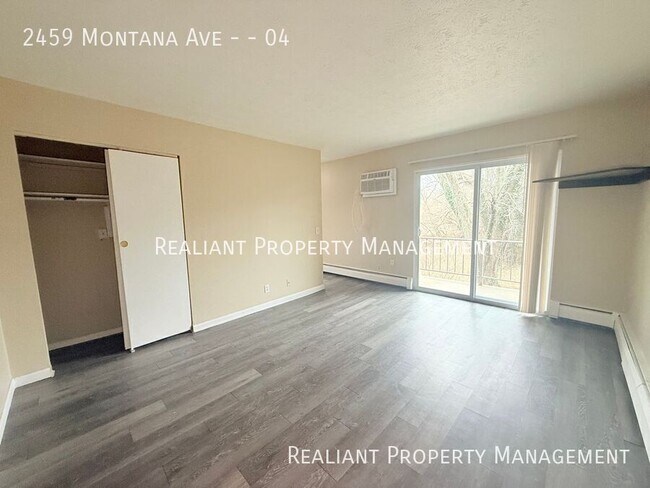Foto del edificio - 2459 Montana Ave