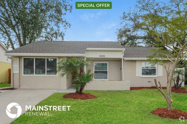 Building Photo - 16003 Woodpine Dr