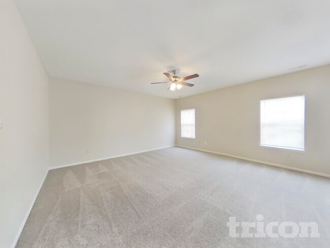 Foto del edificio - 238 Heartwood Hill