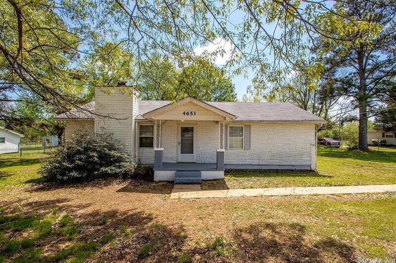 4651 S 1st St, Cabot, AR 72023 House for Rent in Cabot, AR