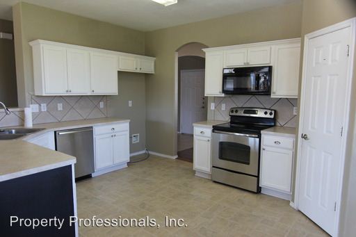 Building Photo - 327 Serene Mdw