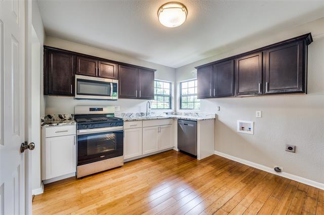 Building Photo - 1124 McAdams Ave