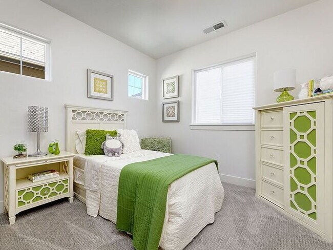 Foto del edificio - 4244 E Wolf Tree St