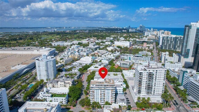 Foto del edificio - 245 18th St